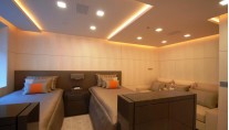 SIREN - Twin Cabin